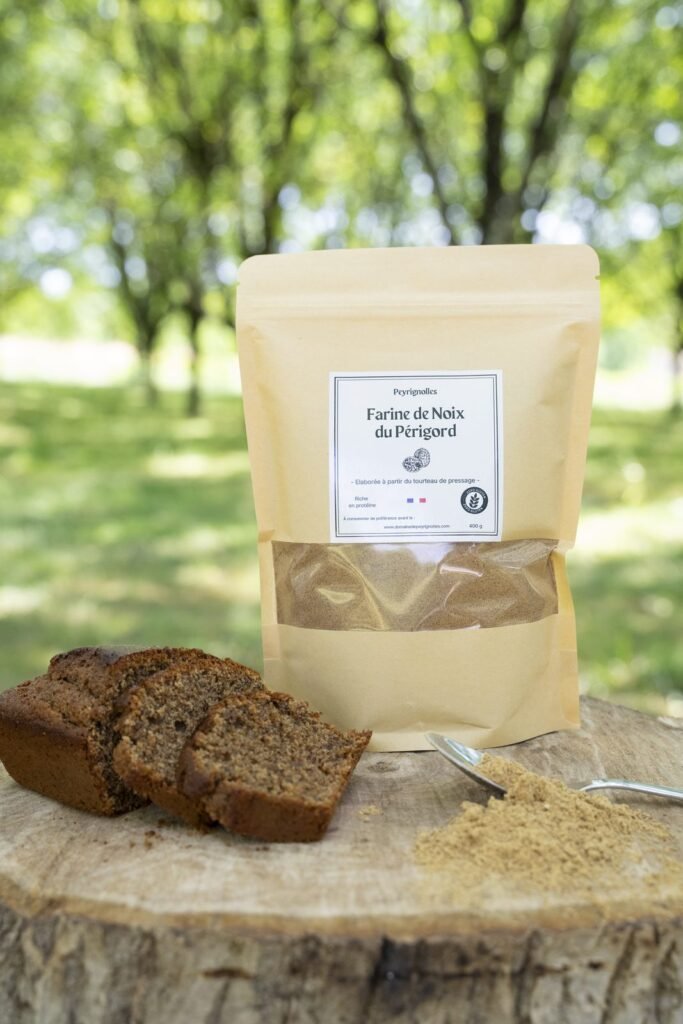 Farine de noix du Périgord 400 g – Domaine de Peyrignolles
